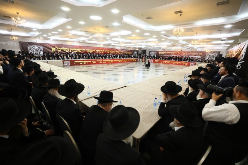 שוקי לרר, דניאל נפוסי, דוד מנדלסון