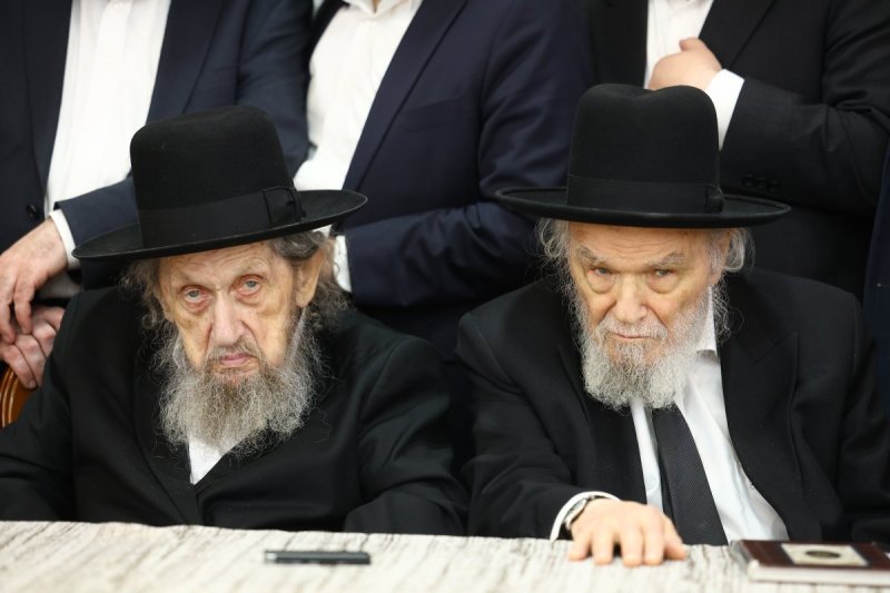 שוקי לרר, דניאל נפוסי, דוד מנדלסון