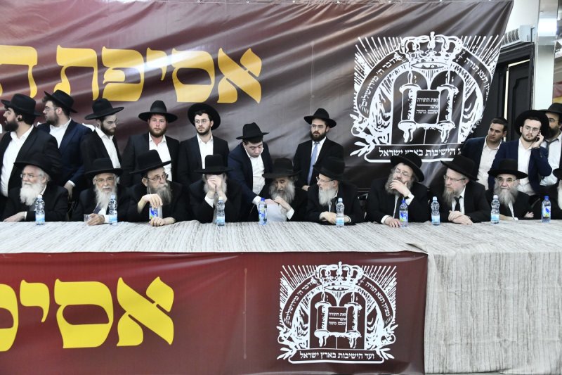 שוקי לרר, דניאל נפוסי, דוד מנדלסון