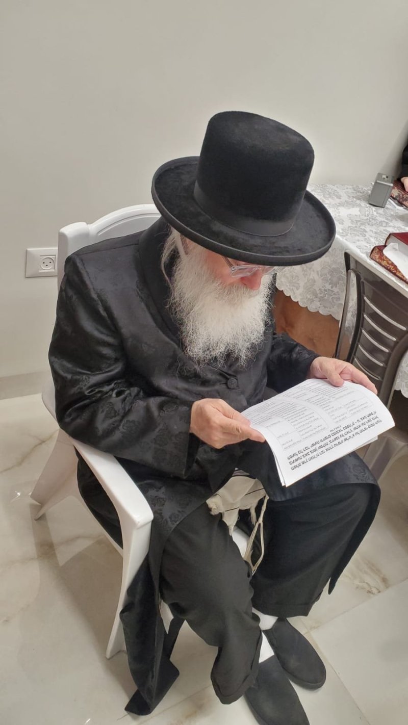 באדיבות המצלם