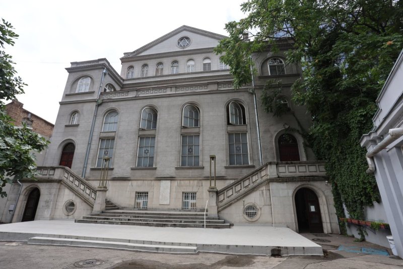 מרדכי לובעצקי