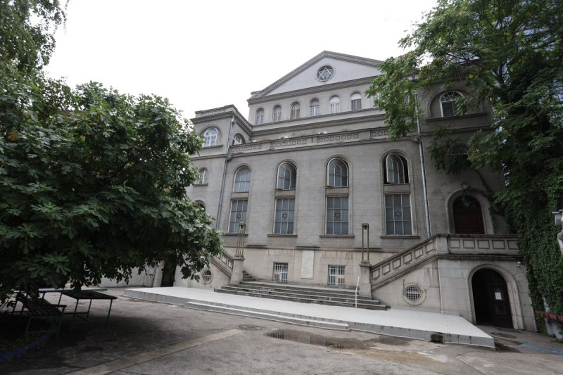 מרדכי לובעצקי