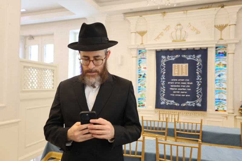 מרדכי לובעצקי