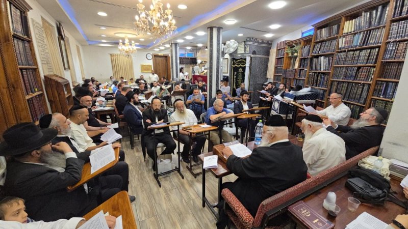 באדיבות המצלם