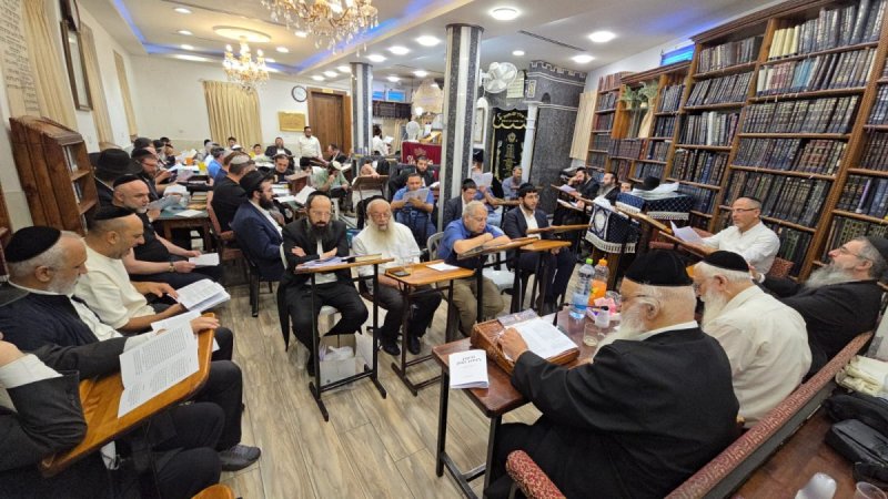 באדיבות המצלם