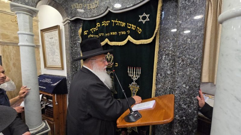 באדיבות המצלם