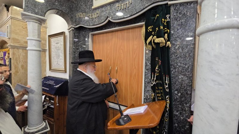 באדיבות המצלם