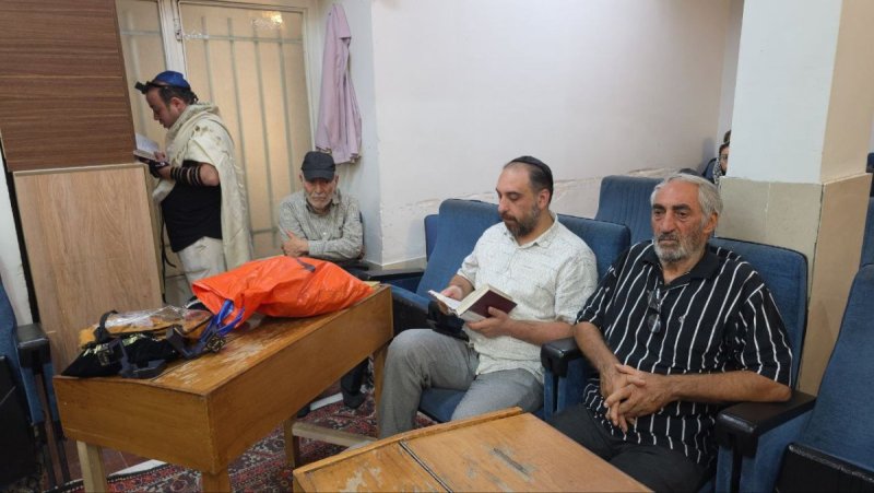 באדיבות המצלם