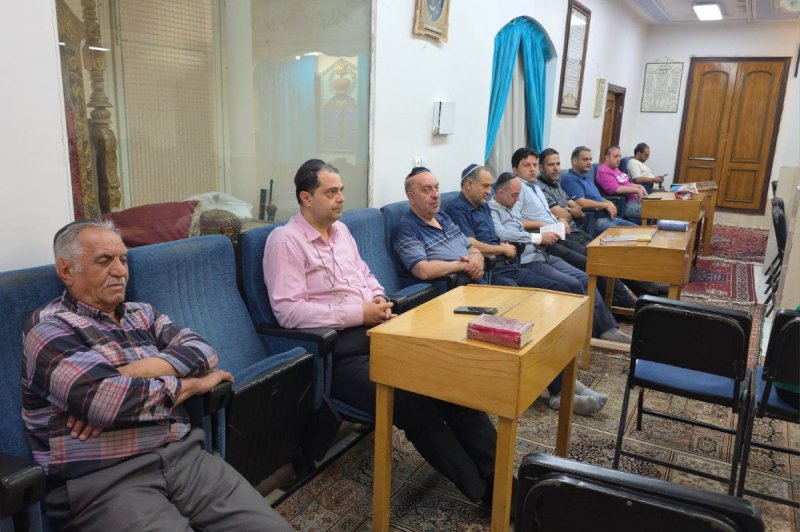 באדיבות המצלם