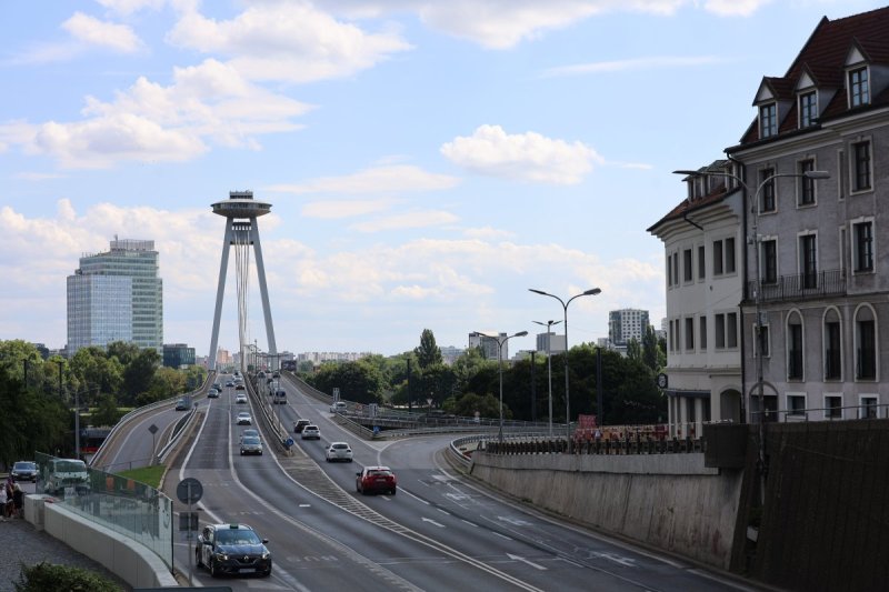 מרדכי לובעצקי