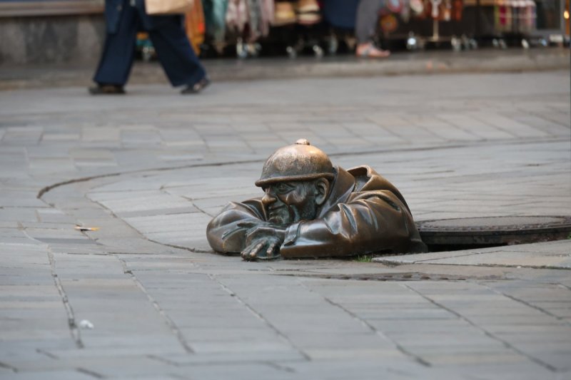 מרדכי לובעצקי
