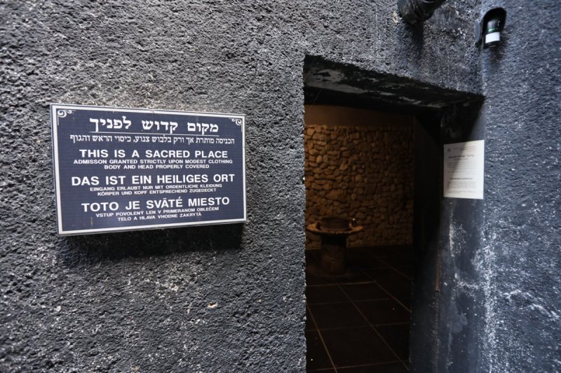 מרדכי לובעצקי