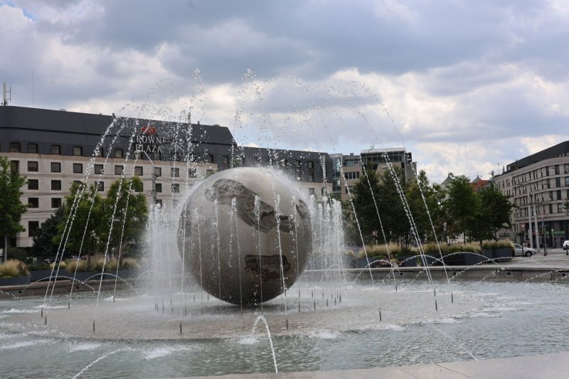 מרדכי לובעצקי