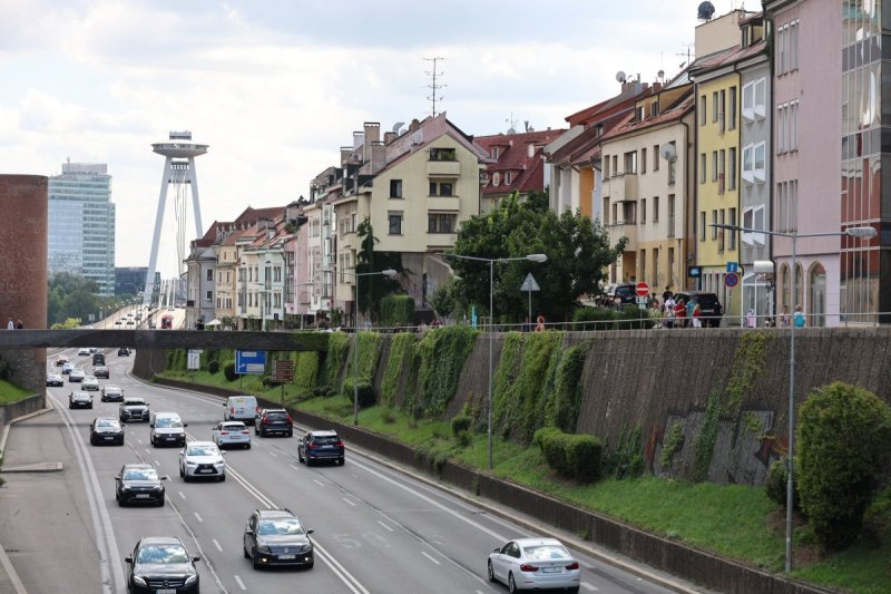 מרדכי לובעצקי