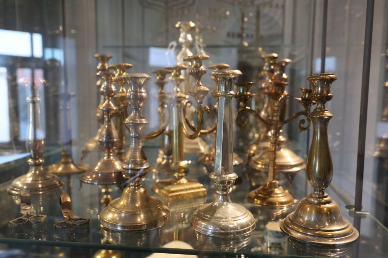 מרדכי לובעצקי