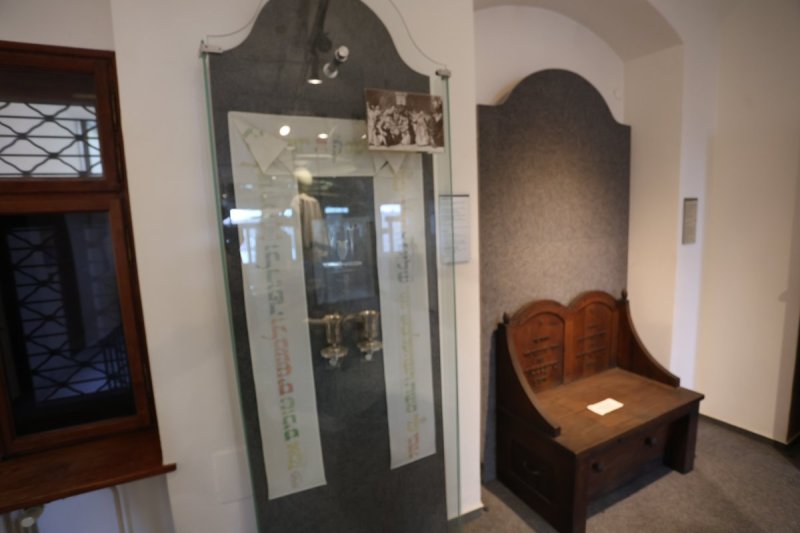 מרדכי לובעצקי