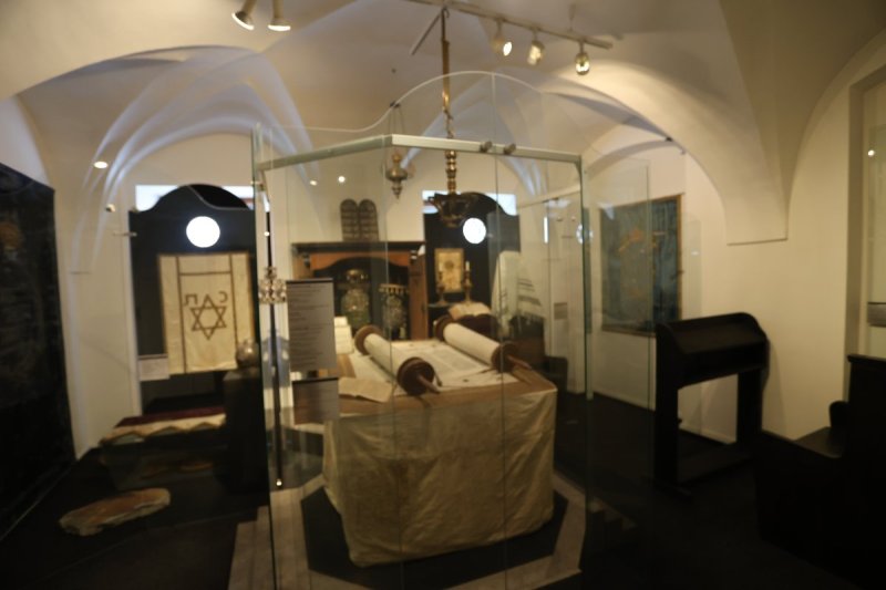 מרדכי לובעצקי