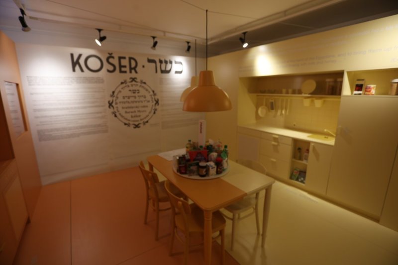 מרדכי לובעצקי