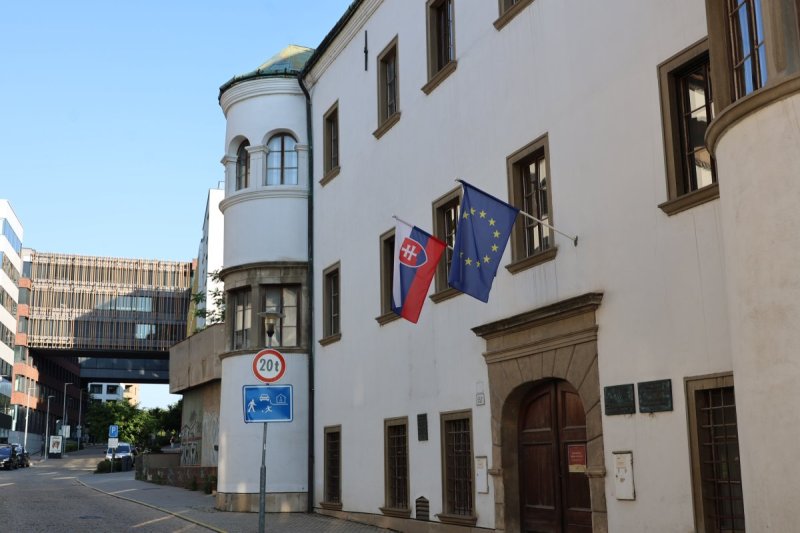 מרדכי לובעצקי