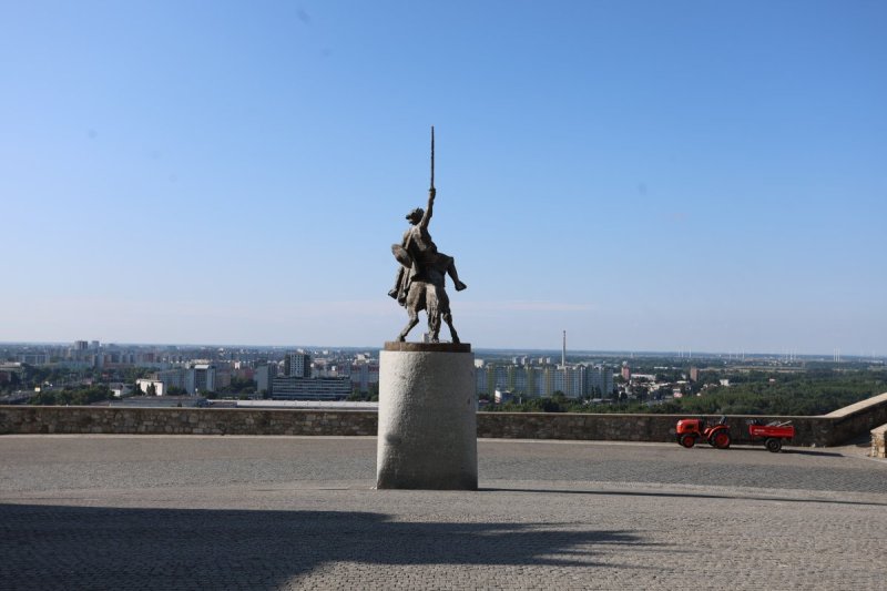 מרדכי לובעצקי