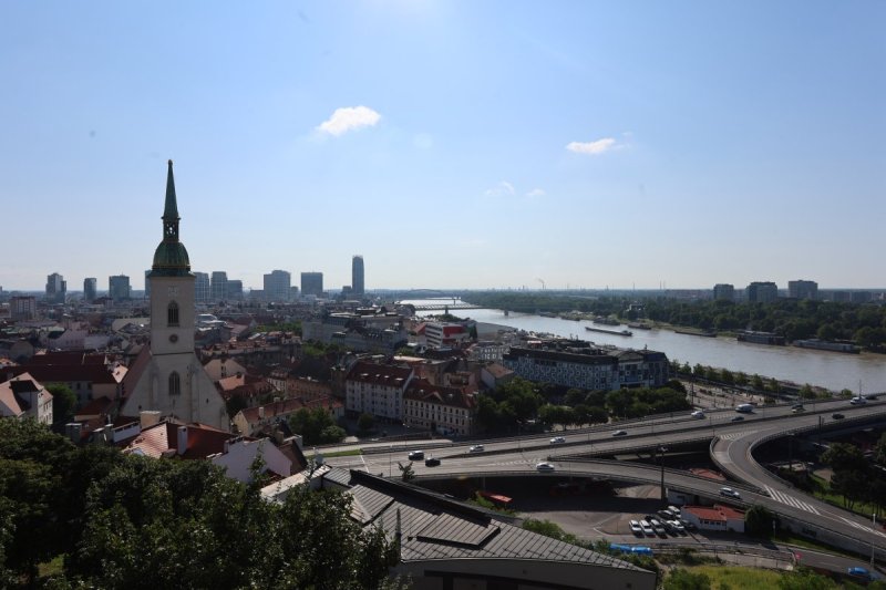 מרדכי לובעצקי