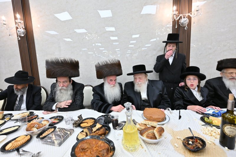 באדיבות המצלם