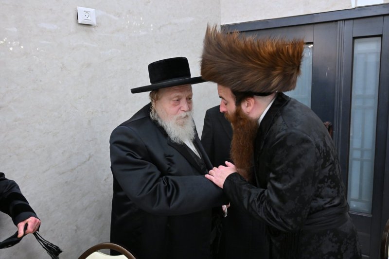 באדיבות המצלם