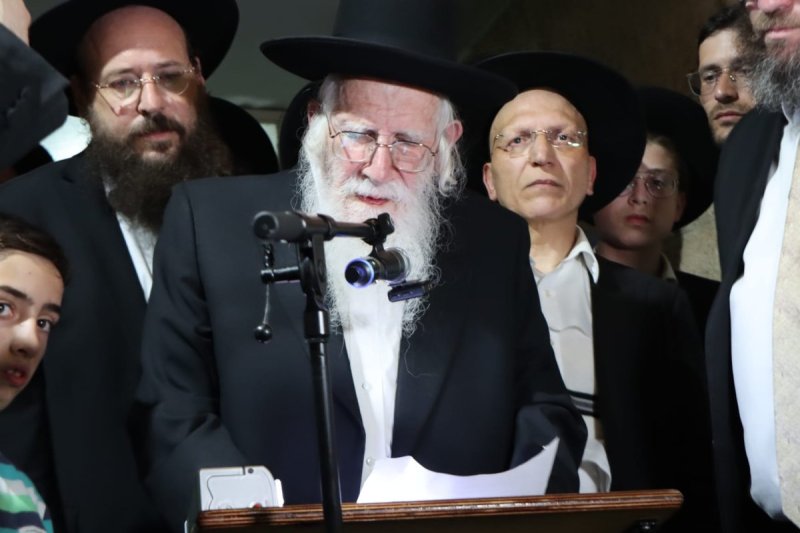 שמוליק קורלנסקי, יצחק ורדי ומ. אדלר