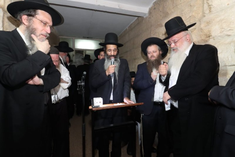 שמוליק קורלנסקי, יצחק ורדי ומ. אדלר