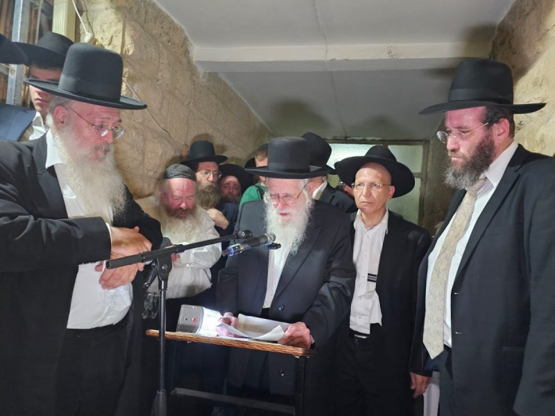 שמוליק קורלנסקי, יצחק ורדי ומ. אדלר