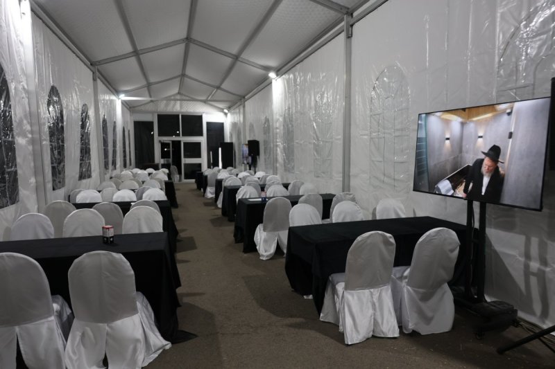 מרדכי לובעצקי