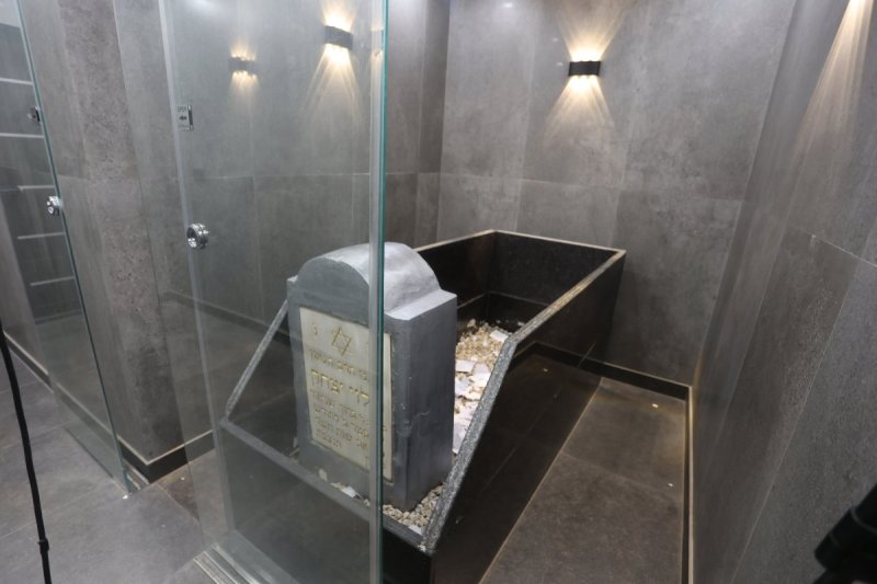 מרדכי לובעצקי