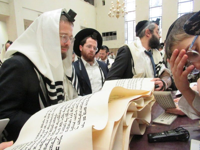 באדיבות המצלם