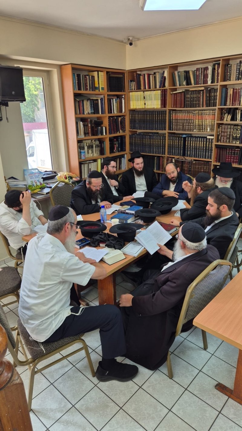 באדיבות המצלם