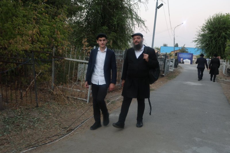 מרדכי לובעצקי