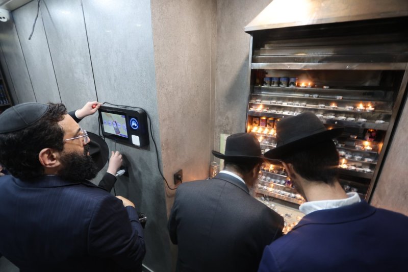 מרדכי לובעצקי