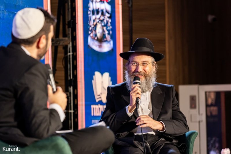 מענדי קורנט