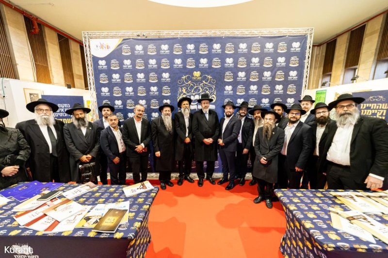 מענדי קורנט