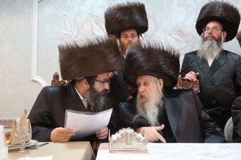 שימי פ. ומ.א נוימן