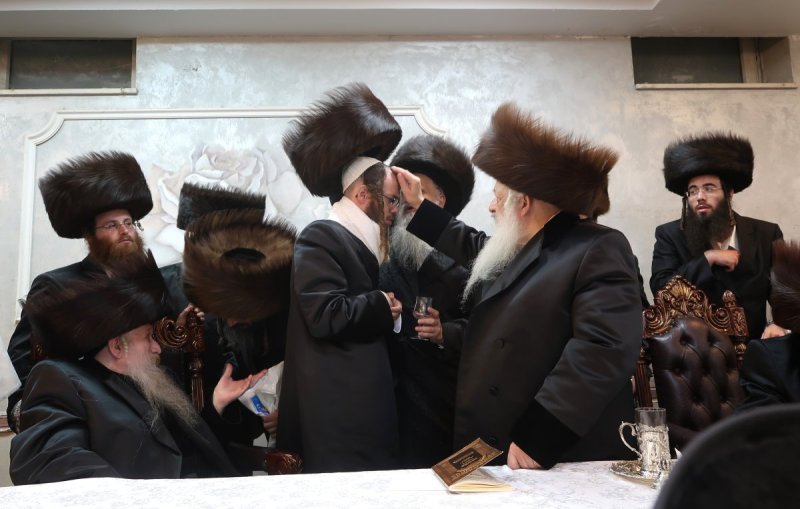 שימי פ. ומ.א נוימן