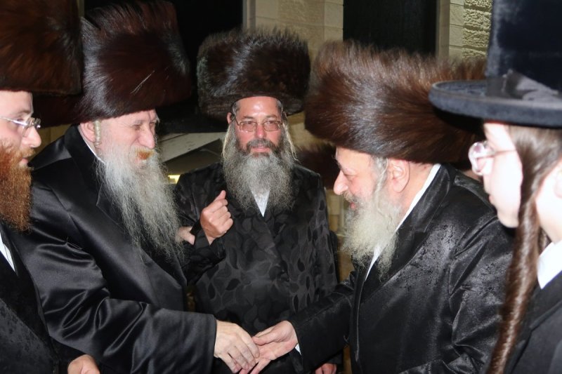 שימי פ. ומ.א נוימן