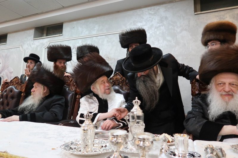 שימי פ. ומ.א נוימן