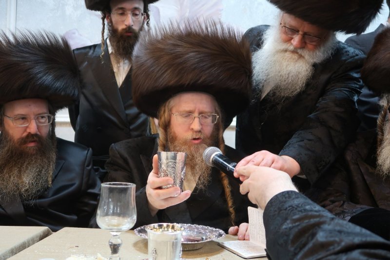 שימי פ. ומ.א נוימן