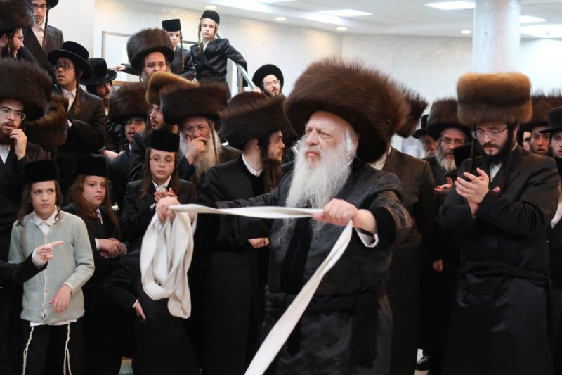 שימי פ. ומ.א נוימן