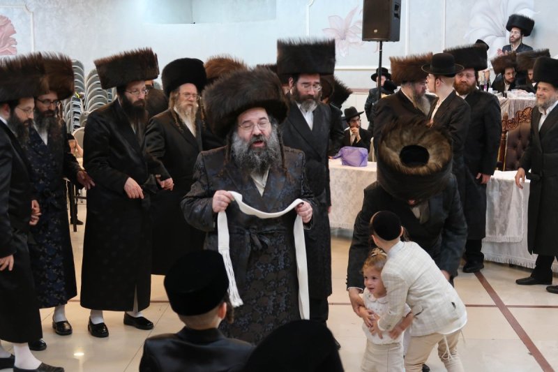 שימי פ. ומ.א נוימן