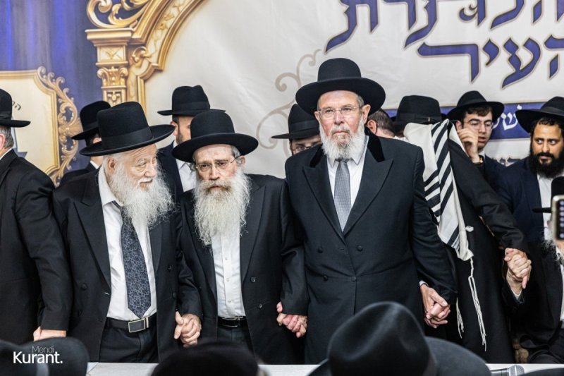 מענדי קורנט