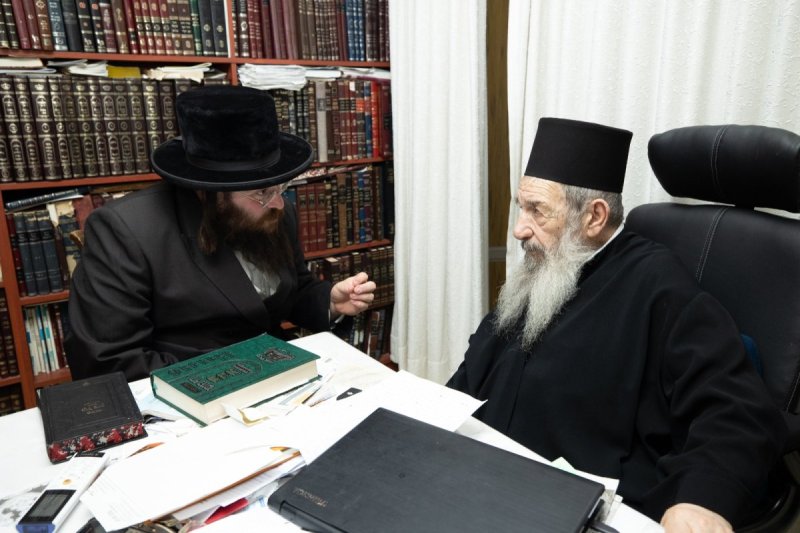 באדיבות המצלם