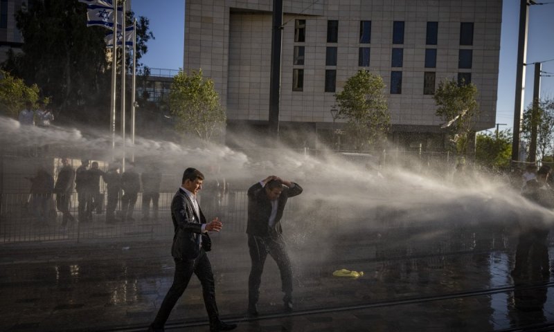 בהוראת זיני: השב"כ יעקוב אחרי מחאות הקיצוניים