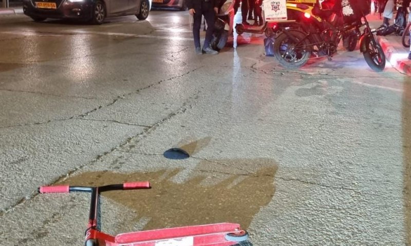 תאונה בבני ברק: בן 10 נפגע ממיניבוס - ופונה