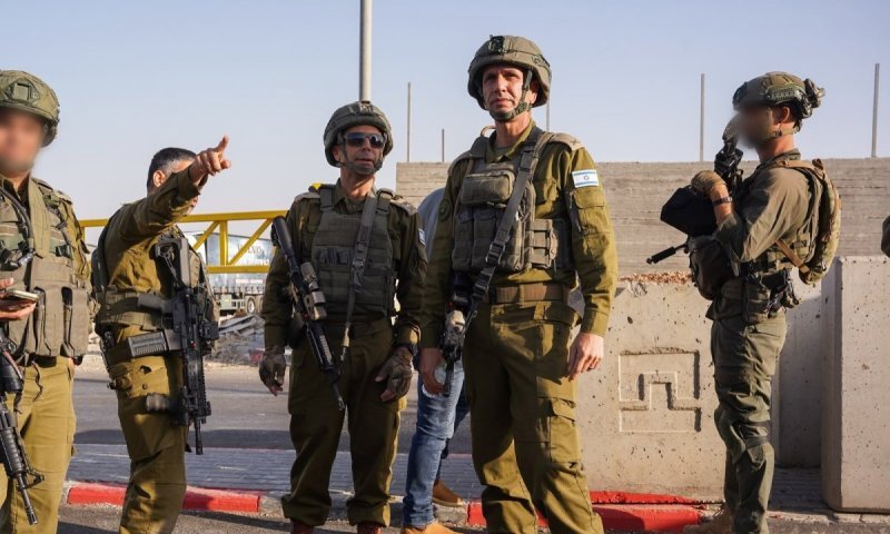 האם צלם זר ידע מראש על הפיגוע? בצה"ל חוקרים את התמונות